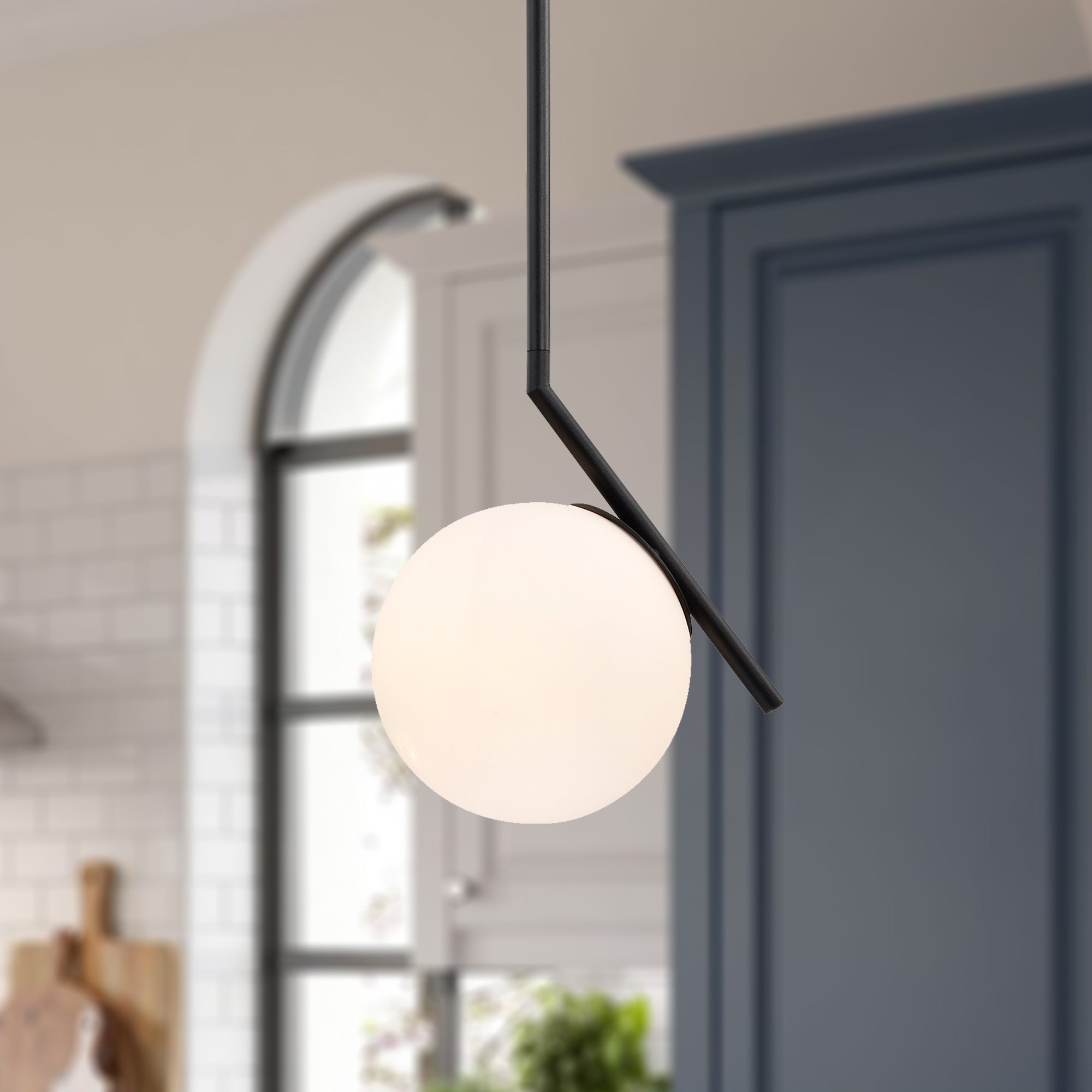 Black Pendant Light Modern Pendant Light Fixtures Globe Pendant Lighting for Kitchen Island 1-Light