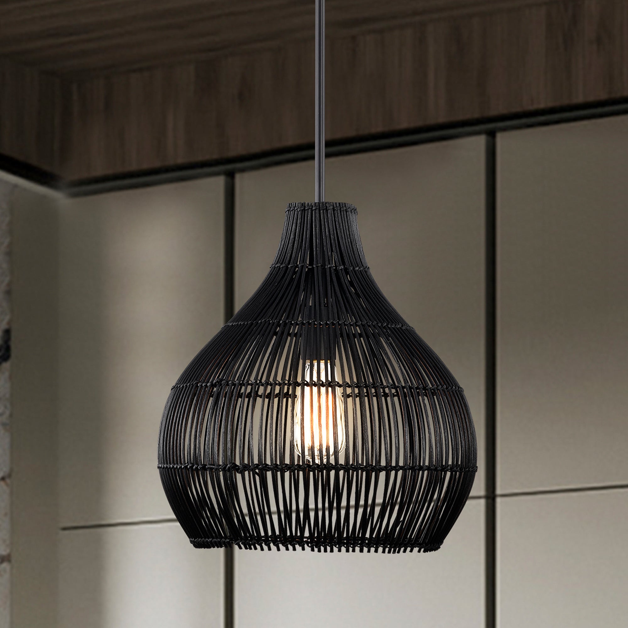 Classical Bohemian Woven Rattan Pendant Light Fixture with pot shade