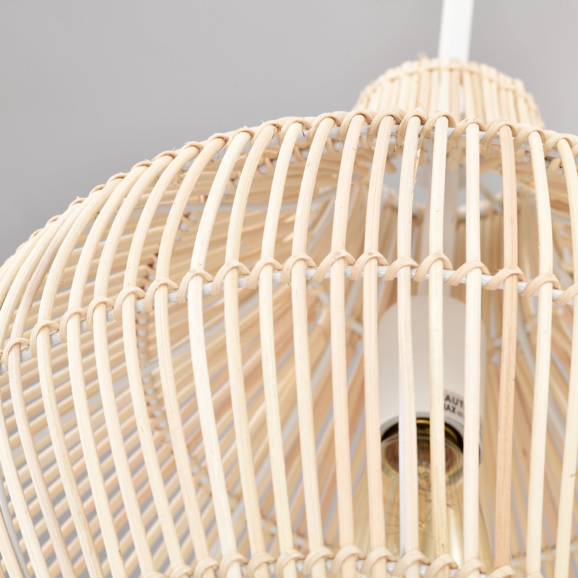Classical Bohemian Woven Rattan Pendant Light Fixture with pot shade