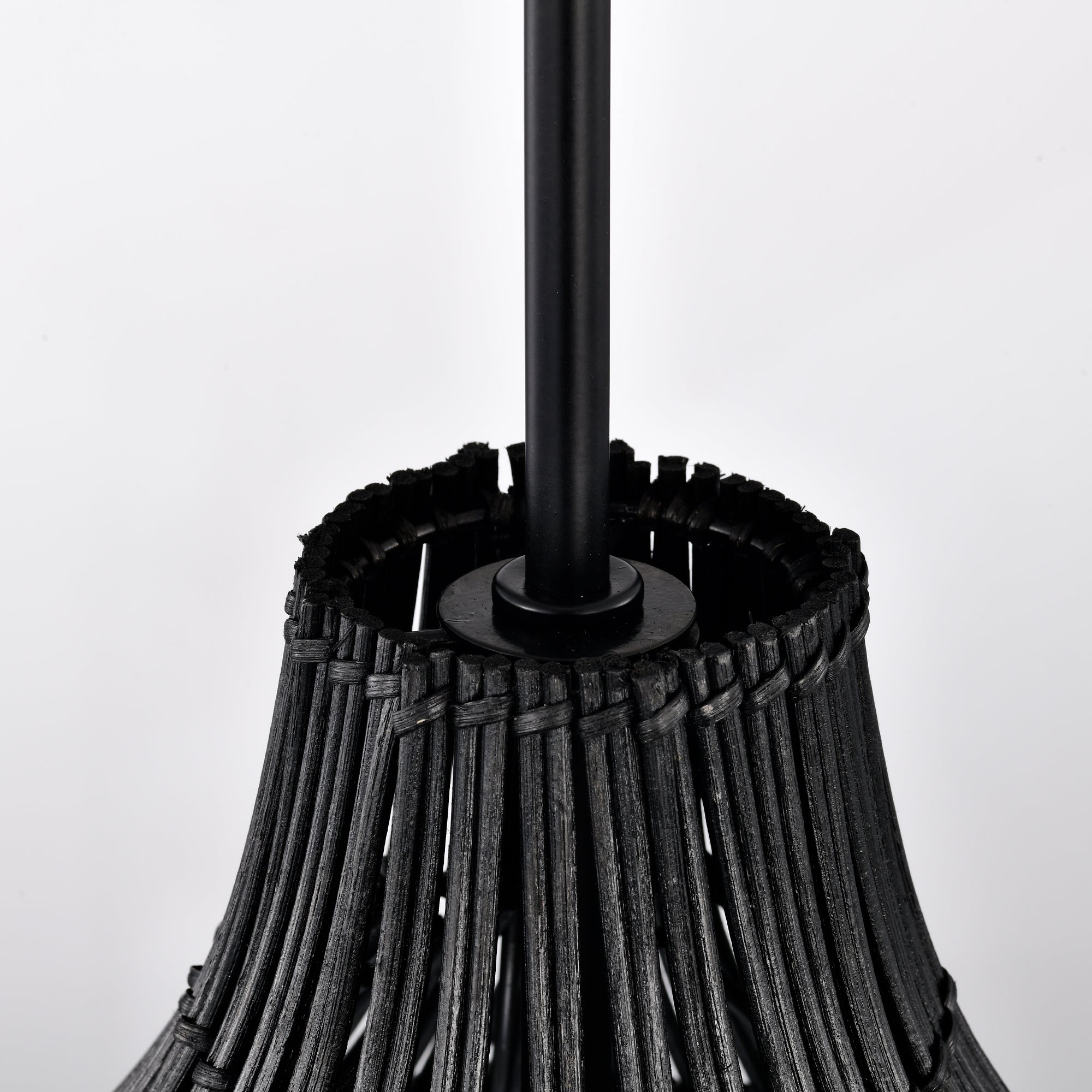 Classical Bohemian Woven Rattan Pendant Light Fixture with pot shade