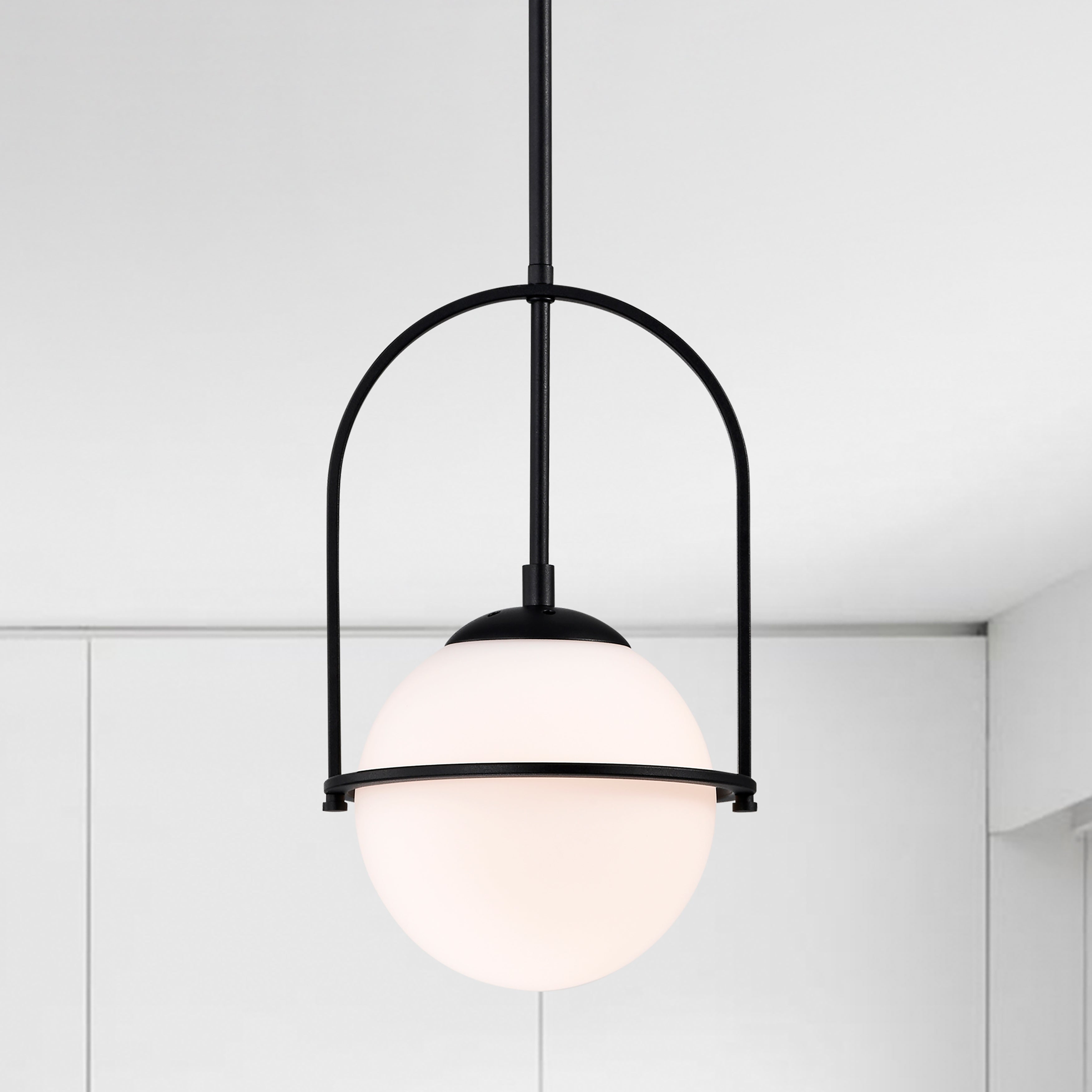 Black Pendant Light Fixtures Cream White Glass Pendant Light 1-Light Globe Pendant Light Modern Pendant Lights Kitchen Island Mid Century Chandelier