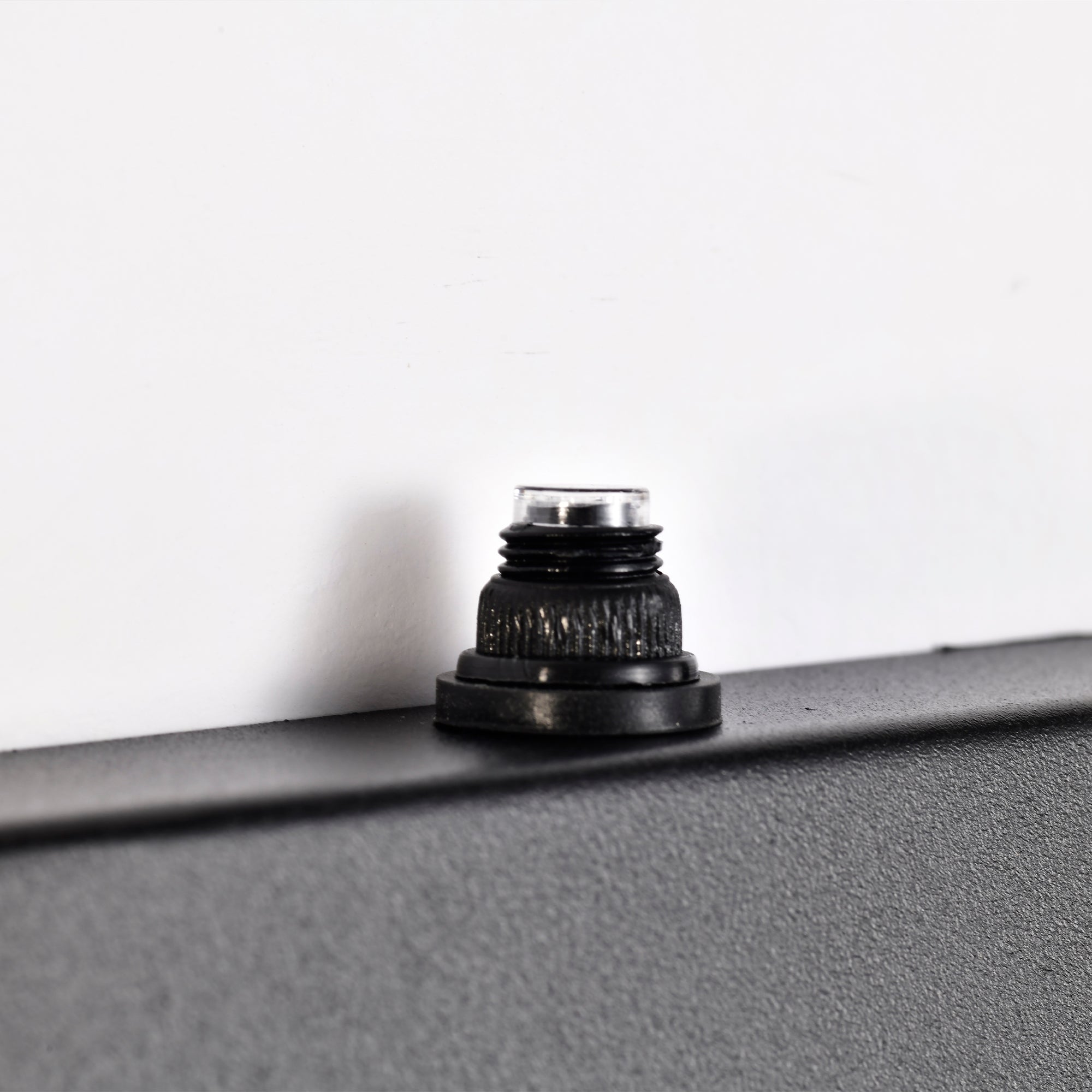 Modern Outdoor Wall Light with Dusk to Dawn Sensor, Black LED Porch Light for Exterior Walls